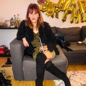 Meet your Posher, Christine
